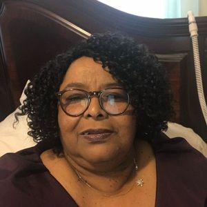 Meet your Posher, Brenda